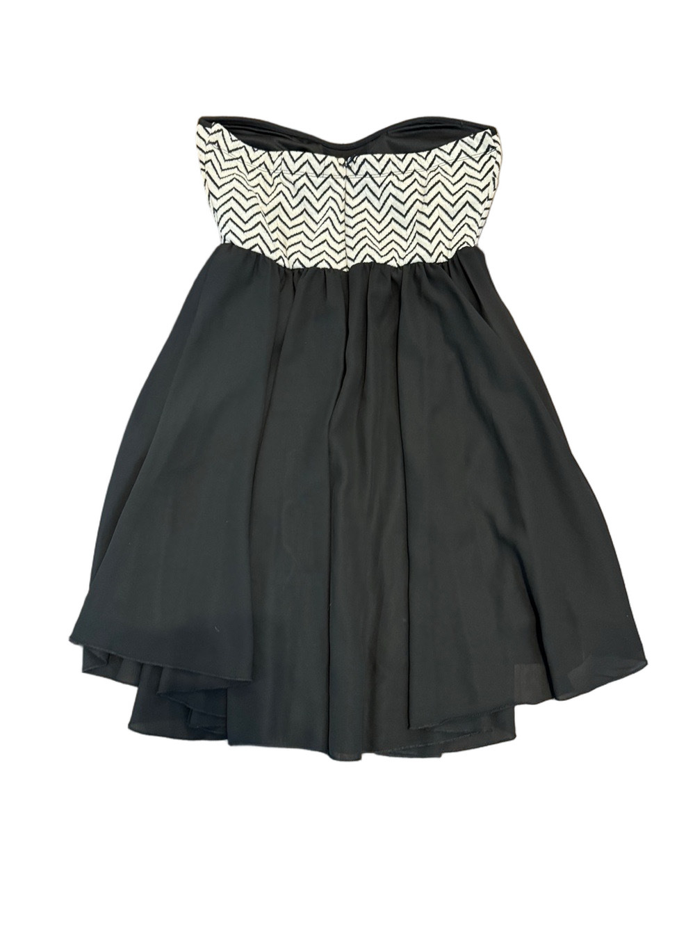 Material Girl Black Strapless Dress with White Chevron Bodice Size M - Picture 3 of 3